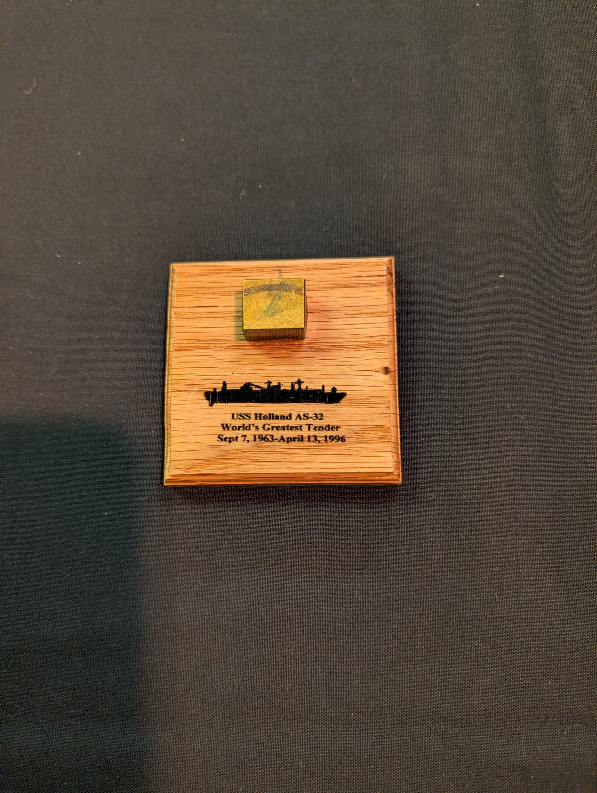 USS Holland AS-32 Plaque